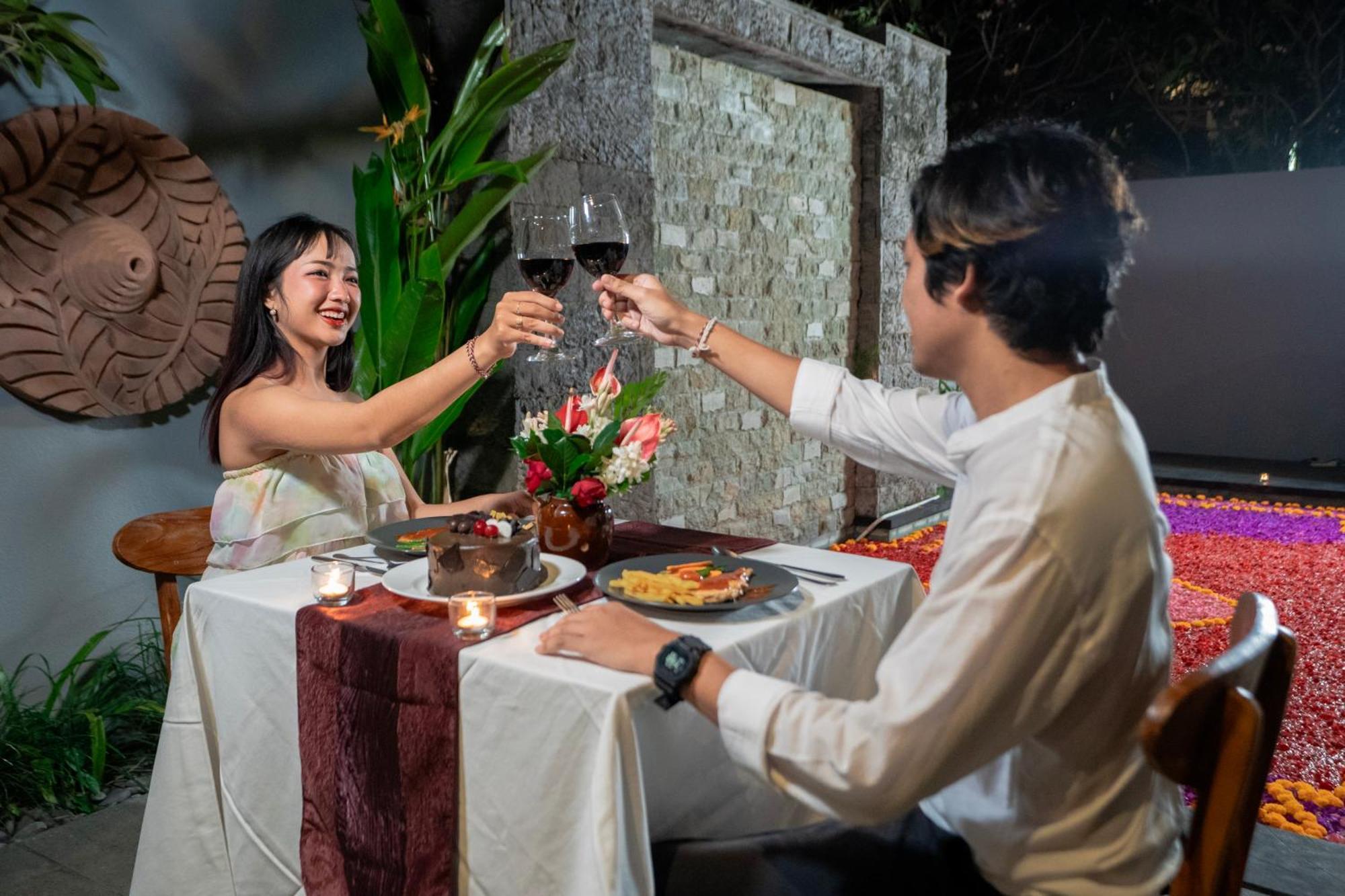 Kusuma Living And Villa Seminyak Buitenkant foto