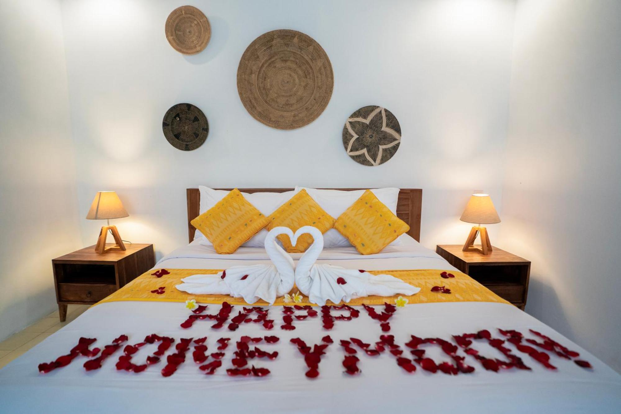 Kusuma Living And Villa Seminyak Buitenkant foto