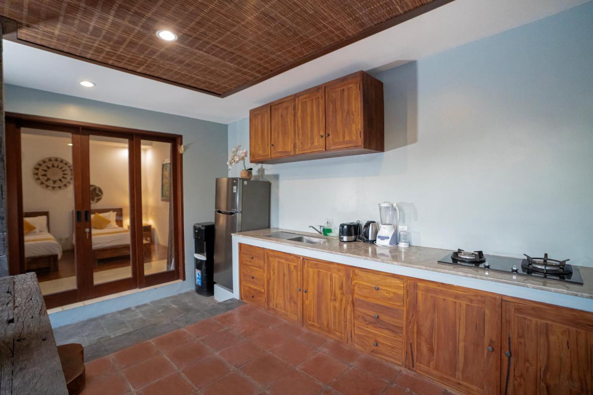 Kusuma Living And Villa Seminyak Buitenkant foto